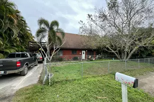 6640 Riggers Rd, Lake Worth, FL 33462 - Photo 1