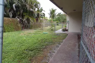 1505 N 57th Terrace, Hollywood, FL 33021 - Photo 3