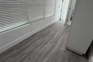 527 NW 91st St, Miami, FL 33150 - Photo 9