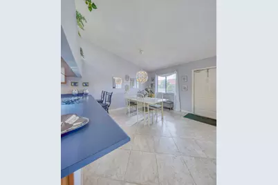 815 Andrew Redding Road #201, Lantana, FL 33462 - Photo 5