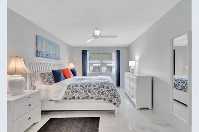 1182 S Drive Circle #D, Delray Beach, FL 33445 - Photo 11