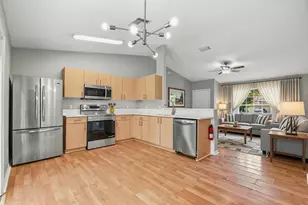 1358 SW Prairie Cir, Port Saint Lucie, FL 34953 - Photo 21