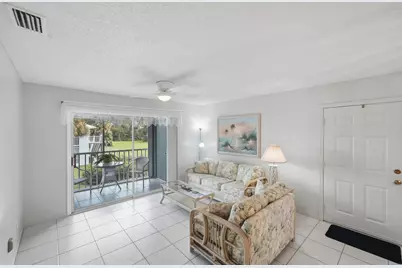 105 SE Village Drive, Port Saint Lucie, FL 34952 - Photo 7