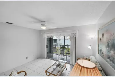 105 SE Village Drive, Port Saint Lucie, FL 34952 - Photo 13