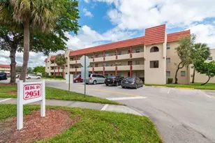 2951 Sunrise Lakes Dr E, Sunrise, FL 33322 - Photo 1