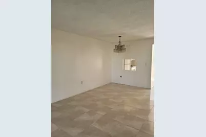 2951 Sunrise Lakes Drive E, Sunrise, FL 33322 - Photo 11