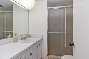 2951 Sunrise Lakes Dr E, Sunrise, FL 33322 - Photo 3