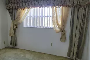 2951 Sunrise Lakes Dr E, Sunrise, FL 33322 - Photo 9