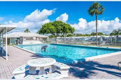 2525 W Golf Boulevard #119, Pompano Beach, FL 33064 - Photo 13