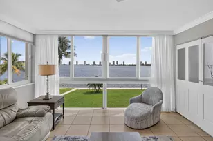 301 Lake Shore Dr, Lake Park, FL 33403 - Photo 21