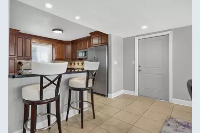 301 Lake Shore Drive #201, Lake Park, FL 33403 - Photo 15