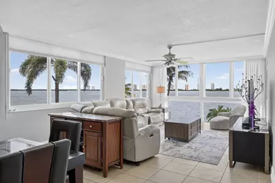 301 Lake Shore Drive #201, Lake Park, FL 33403 - Photo 7