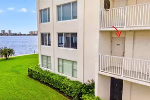 301 Lake Shore Dr, Lake Park, FL 33403 - Photo 39