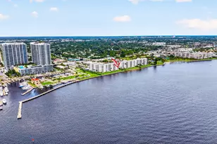 301 Lake Shore Dr, Lake Park, FL 33403 - Photo 49
