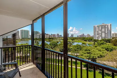 3475 N Country Club Drive #807, Aventura, FL 33180 - Photo 21