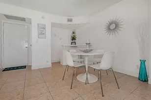 3475 N Country Club Dr, Aventura, FL 33180 - Photo 7