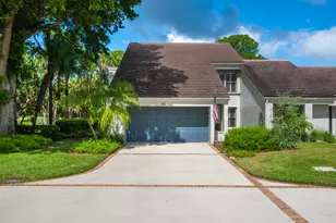 40 Edinburgh Dr, Palm Beach Gardens, FL 33418 - Photo 1