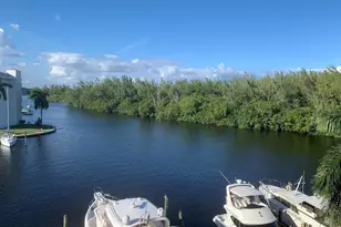 1523 E Hillsboro Blvd, Deerfield Beach, FL 33441 - Photo 15