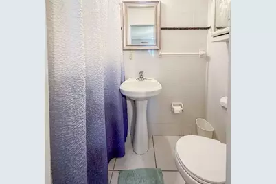 116 SW 10th Court, Boynton Beach, FL 33426 - Photo 11