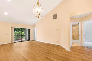 234 Par Dr, Royal Palm Beach, FL 33411 - Photo 5