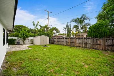 5472 NW 1st Avenue, Oakland Park, FL 33309 - Photo 9