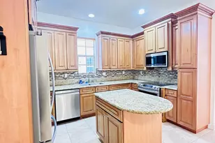 8296 NW 9th Ave, Boca Raton, FL 33487 - Photo 31