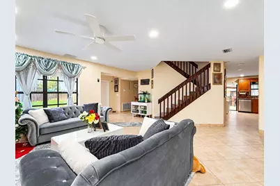 1431 SW 87th Way, Pembroke Pines, FL 33025 - Photo 3