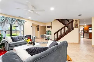 1431 SW 87th Way, Pembroke Pines, FL 33025 - Photo 3