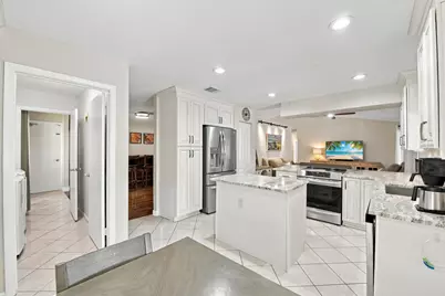 626 NW 100th Way, Coral Springs, FL 33071 - Photo 21