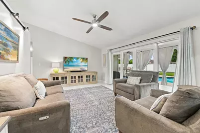 626 NW 100th Way, Coral Springs, FL 33071 - Photo 15