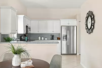 1295 Windsor Lane, Weston, FL 33327 - Photo 13