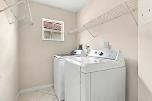 1295 Windsor Ln, Weston, FL 33327 - Photo 29