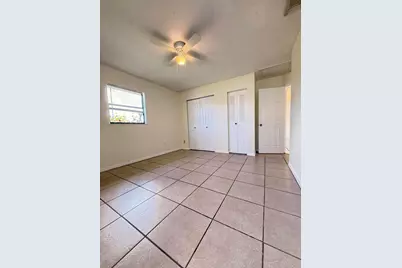 2225 SE Melaleuca Boulevard, Port Saint Lucie, FL 34952 - Photo 9