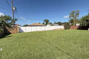 2225 SE Melaleuca Blvd, Port Saint Lucie, FL 34952 - Photo 19