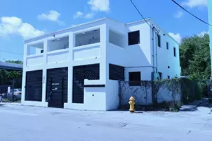 1814 NW 2nd Ct, Miami, FL 33136 - Photo 11