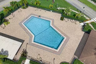 12800 SW 7th Ct, Pembroke Pines, FL 33027 - Photo 33