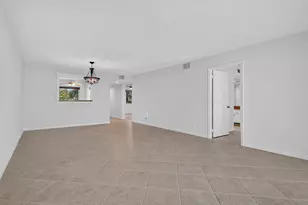 12800 SW 7th Ct, Pembroke Pines, FL 33027 - Photo 11