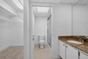 12800 SW 7th Ct, Pembroke Pines, FL 33027 - Photo 25