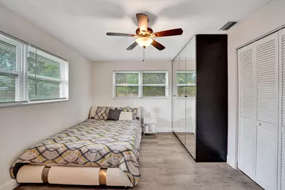 921 NW 14th Street, Fort Lauderdale, FL 33311 - Photo 23