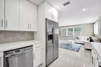 921 NW 14th Street, Fort Lauderdale, FL 33311 - Photo 15