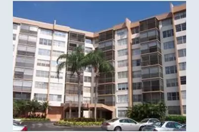 1200 Saint Charles Place #409, Pembroke Pines, FL 33026 - Photo 3