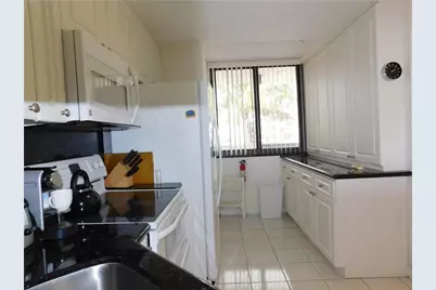 510 N Ocean Boulevard #Unit 404, Pompano Beach, FL 33062 - Photo 11