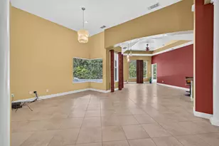 805 SW Classico Ct, Port Saint Lucie, FL 34986 - Photo 13