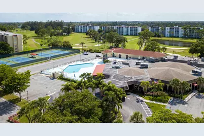 3755 Via Poinciana #402, Lake Worth, FL 33467 - Photo 45