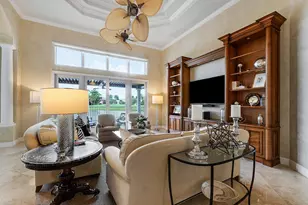 807 Floret Dr, Palm Beach Gardens, FL 33410 - Photo 13