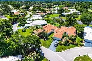 23 Estate Dr, Boynton Beach, FL 33436 - Photo 39