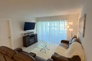 450 Paradise Isle Blvd, Hallandale Beach, FL 33009 - Photo 9