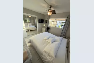 450 Paradise Isle Boulevard #201, Hallandale Beach, FL 33009 - Photo 11