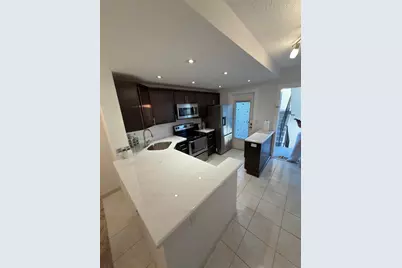 450 Paradise Isle Boulevard #201, Hallandale Beach, FL 33009 - Photo 5