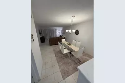 450 Paradise Isle Boulevard #201, Hallandale Beach, FL 33009 - Photo 7
